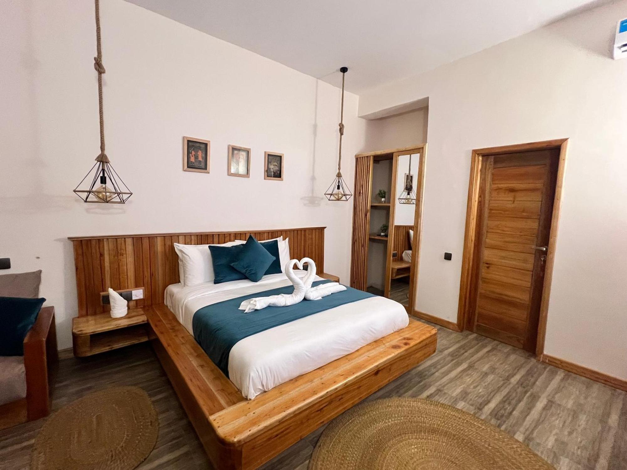 Tropical 4*